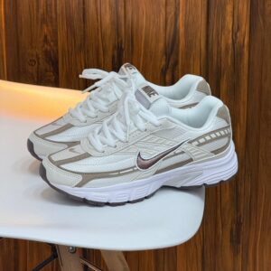 Nike Initiator